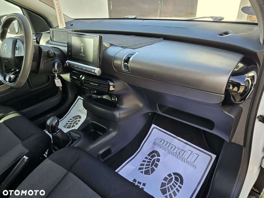 Citroën C4 Cactus - 27