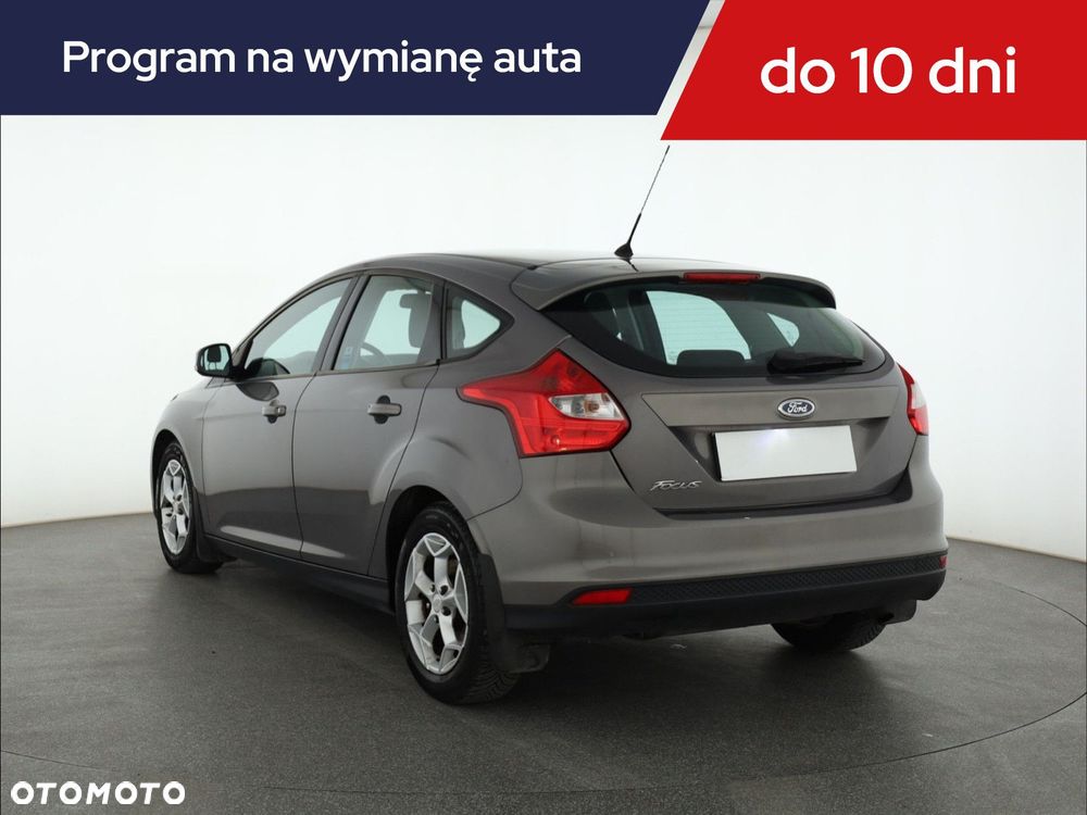Ford Focus - 6