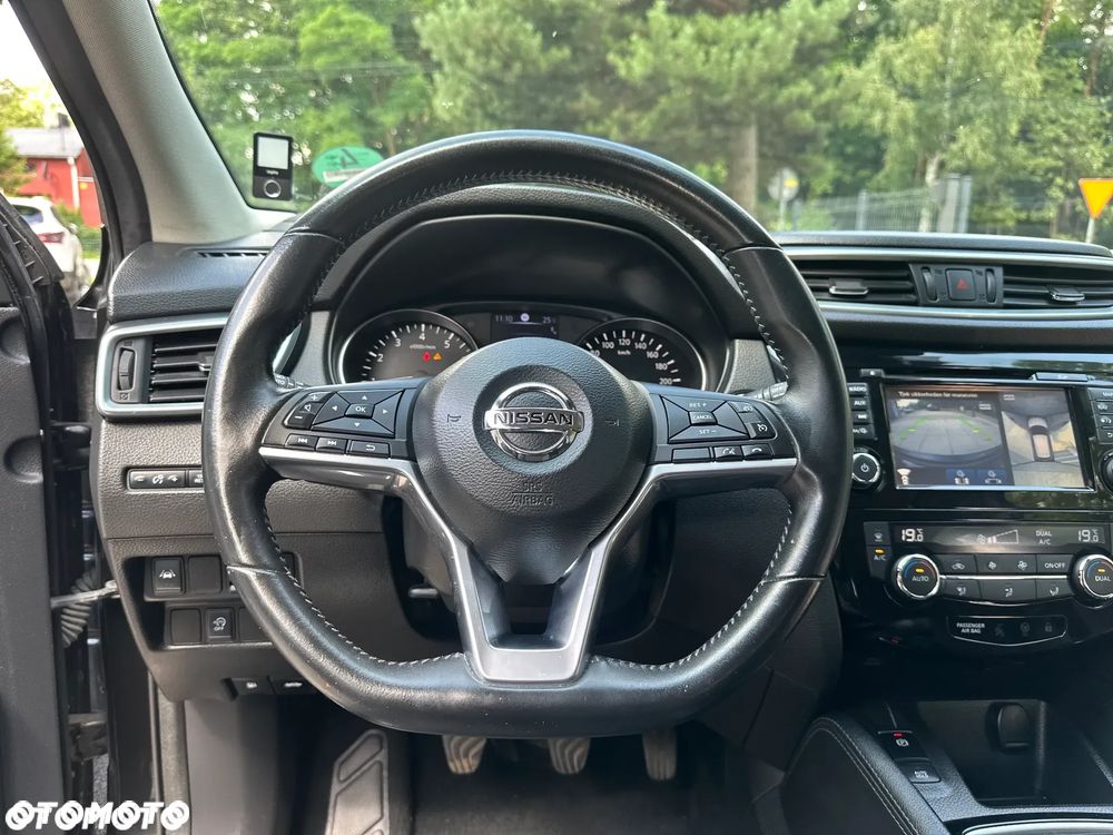 Nissan Qashqai 1.6 DIG-T N-Connecta - 14