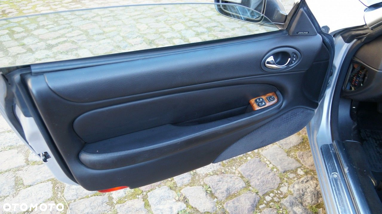 Jaguar XK8 - 20