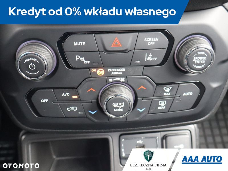 Jeep Renegade - 13