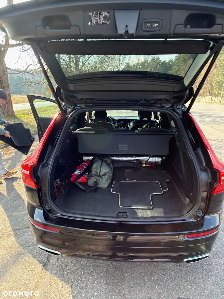 Volvo XC 60 D4 Geartronic RDesign - 23