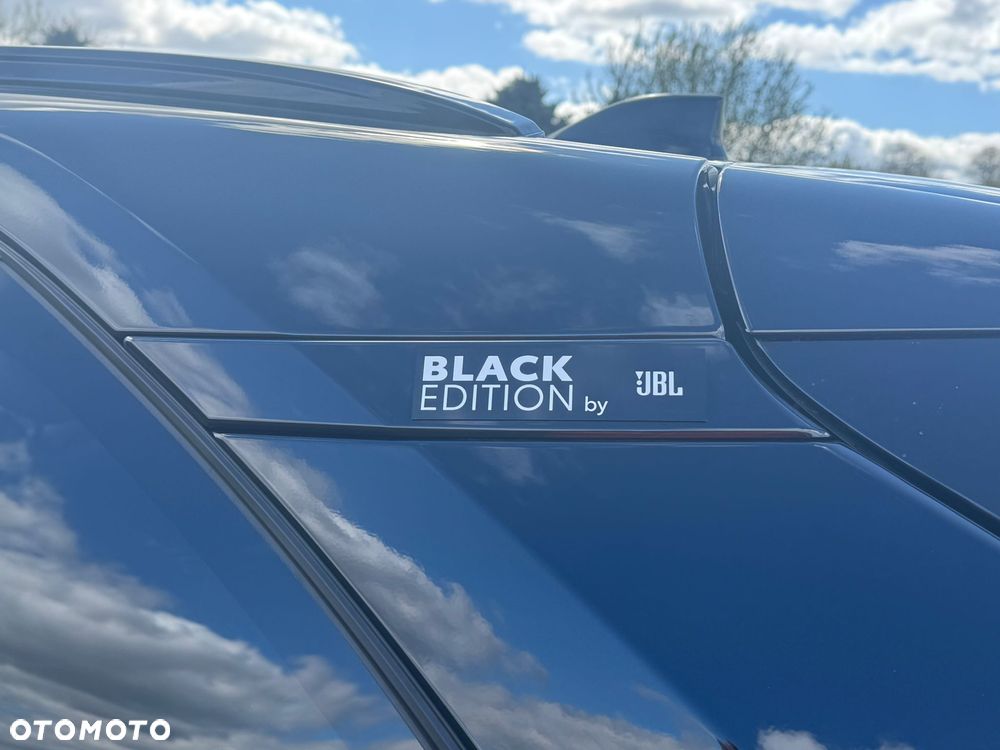 Toyota RAV4 2.5 Hybrid Black Edition by JBL 4x4 - 11