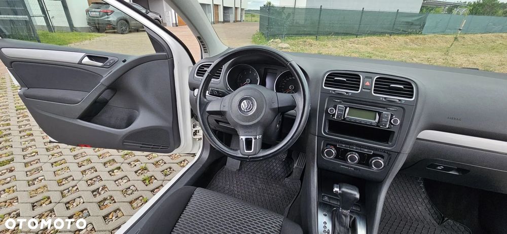 Volkswagen Golf 1.6 DSG Trendline - 15