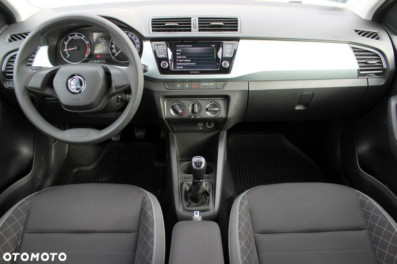 Skoda Fabia 1.0 TSI Ambition - 10