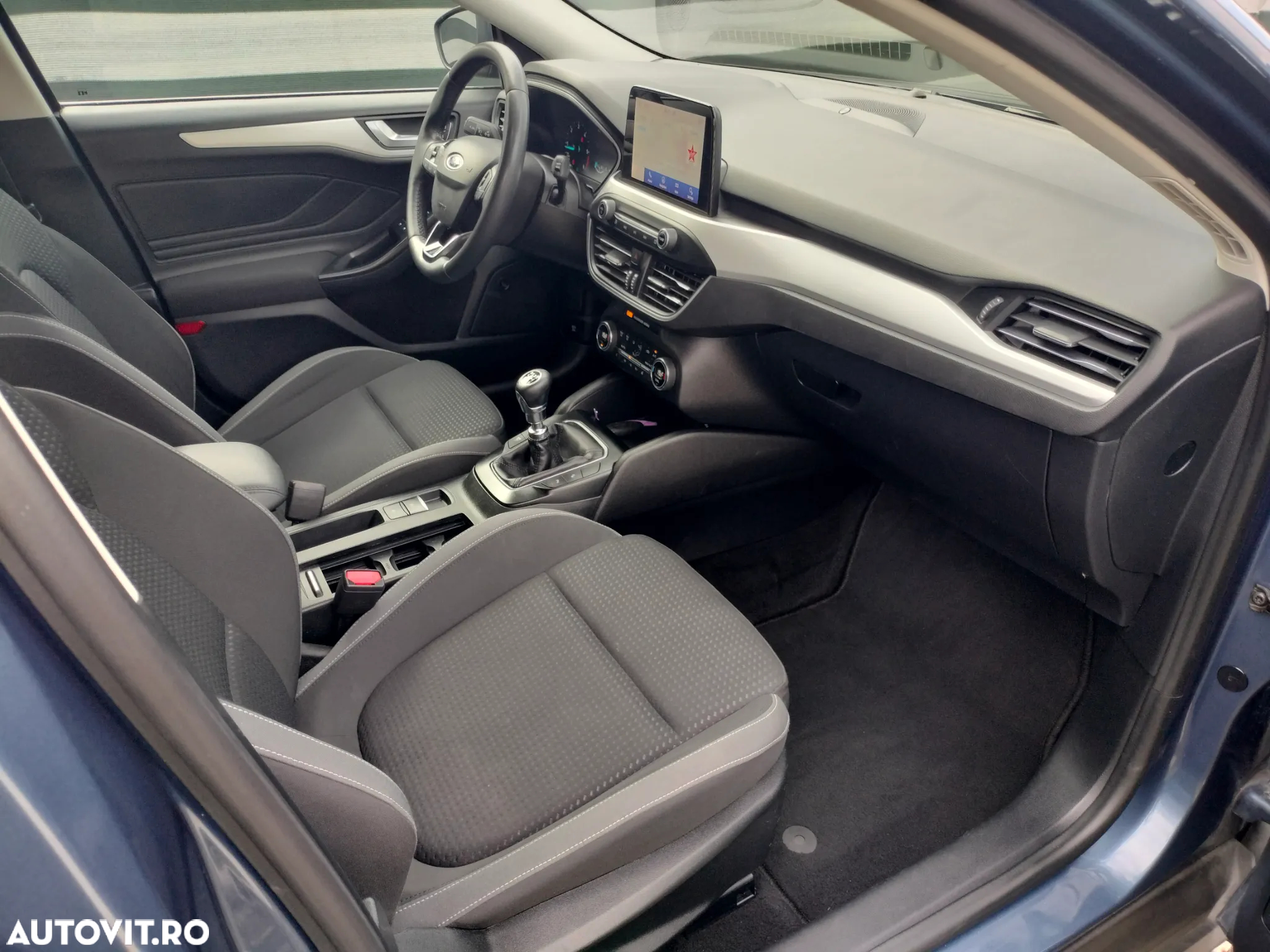 Ford Focus 2.0 TDCI Titanium - 14