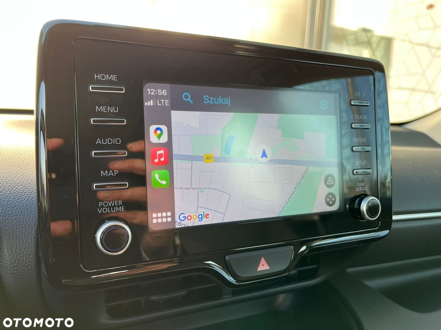 Toyota Yaris - 16