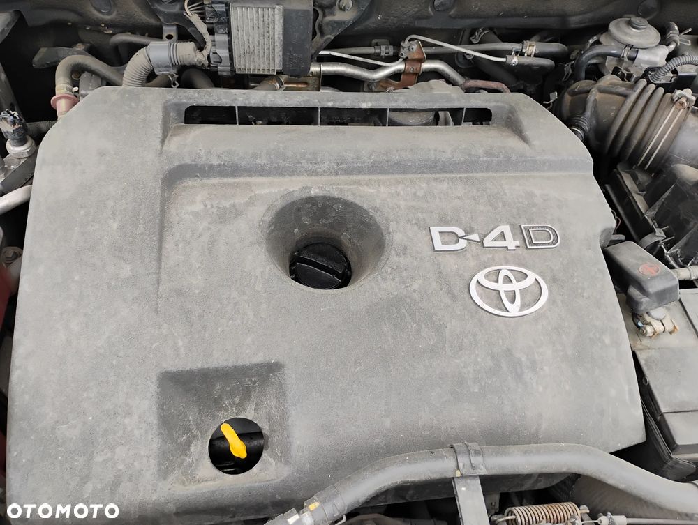 Toyota RAV4 2.2 D-4D Premium - 21