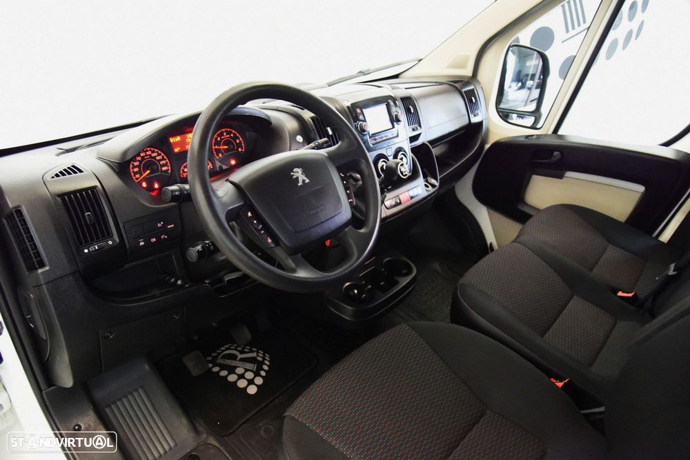 Peugeot Boxer 2.0 BlueHDi 335 L3H2 Pro - 11