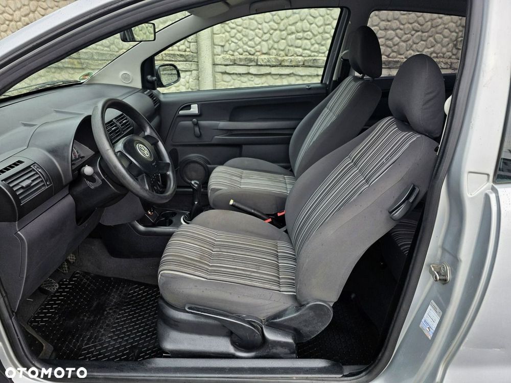 Volkswagen Fox - 9