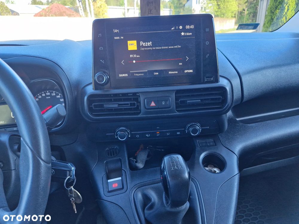 Opel COMBO - 14