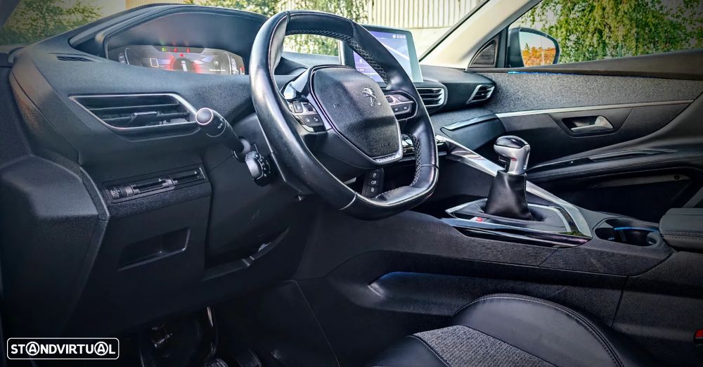 Peugeot 3008 PureTech 130 Stop & Start GPF Allure Pack - 15