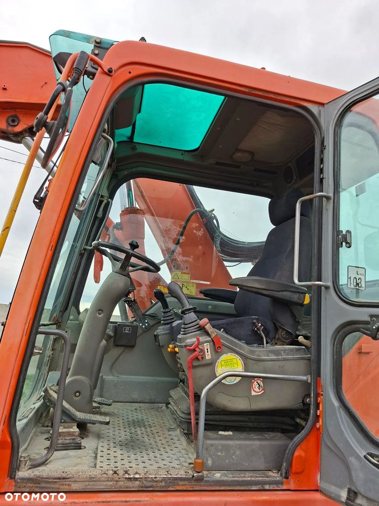 Volvo EW 160 B - 8