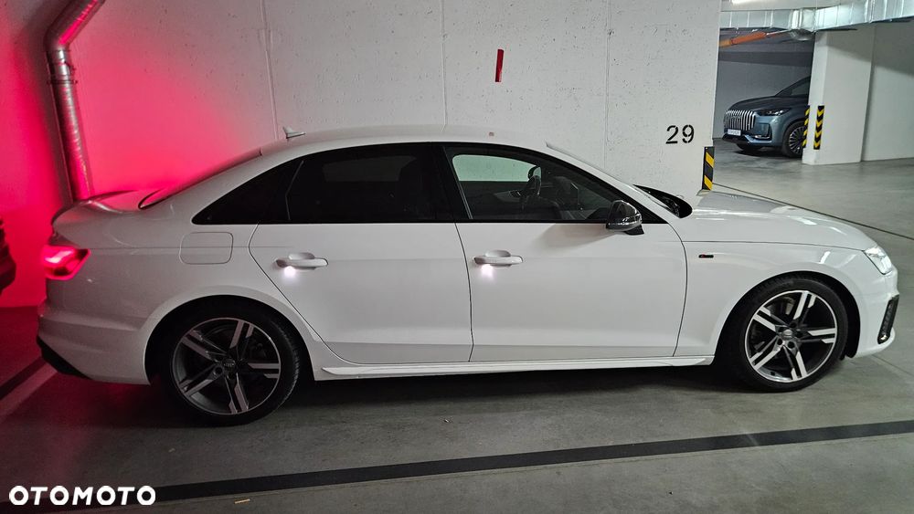 Audi A4 Limousine 35 TFSI mHEV S Line S tronic - 9