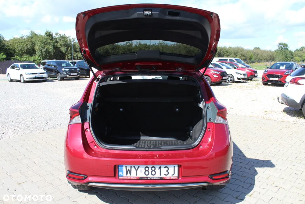 Toyota Auris 1.6 Premium Comfort - 38