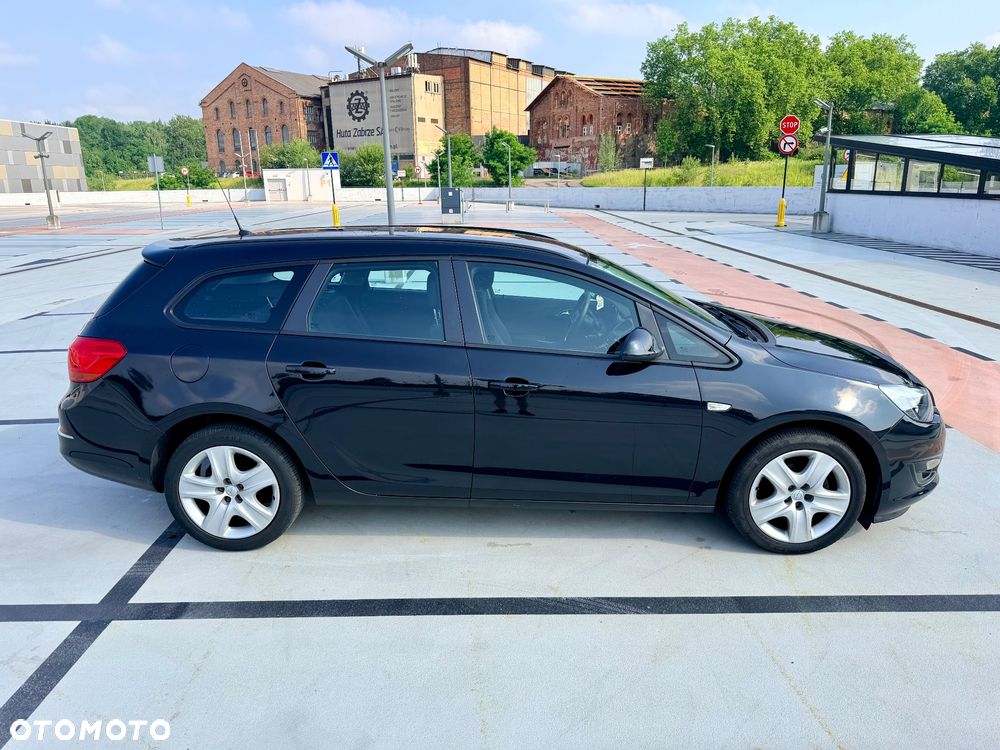 Opel Astra - 4