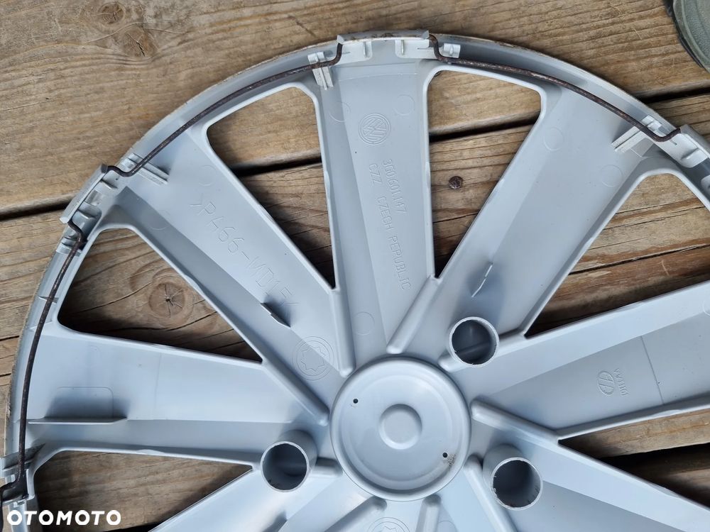 KOLPAKI 3G0 VW PASSAT,GOLF,TOURAN 16'' 5X112 4szt. bdb stan oryginal - 8