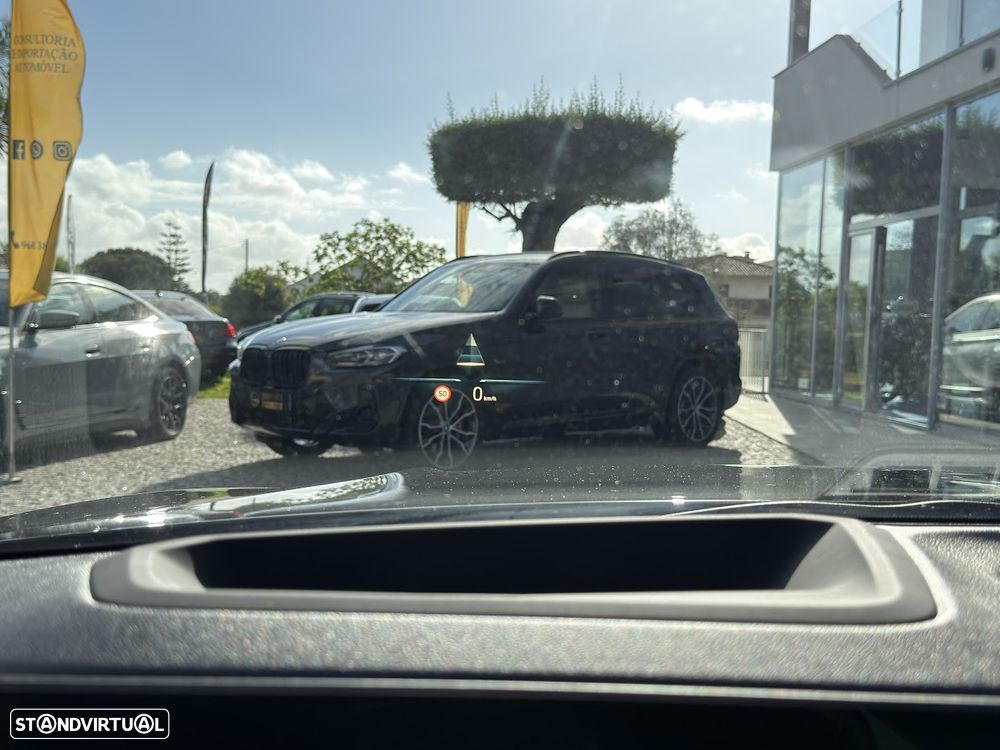 BMW 320 e Aut. M Sport - 11