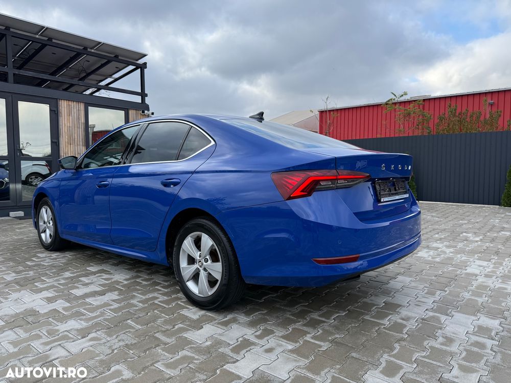 Skoda Octavia 2.0 TDI DSG Ambition - 7