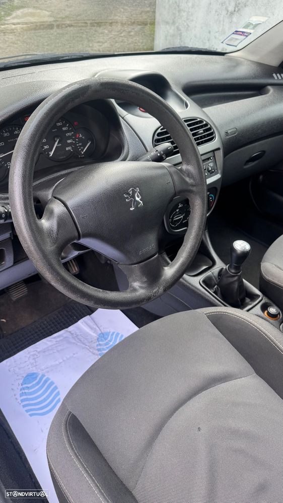 Peugeot 206 1.1 Look II - 10