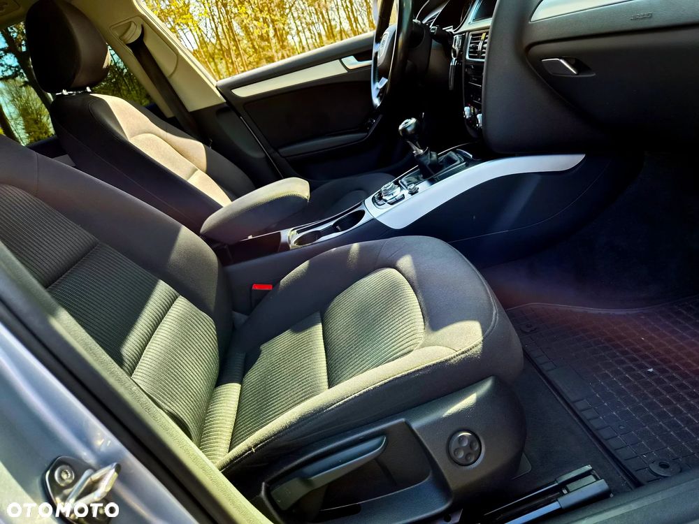 Audi A4 Avant 2.0 TDI ultra DPF Attraction - 23