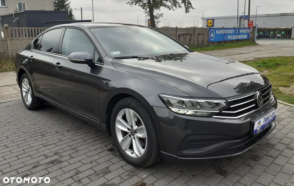 Volkswagen Passat - 7