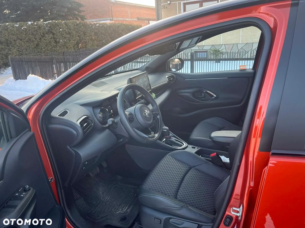 Toyota Yaris Hybrid 1.5 Style - 6