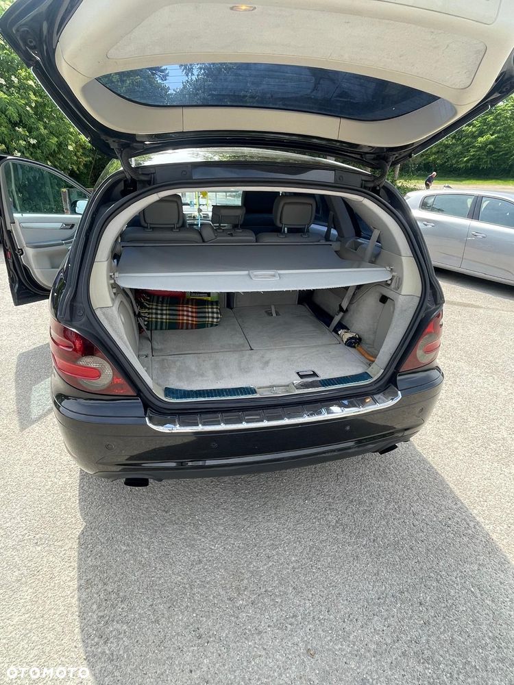Mercedes-Benz Klasa R 320 CDI 4-Matic - 13