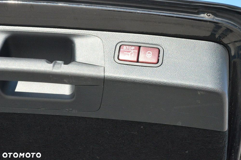 Mercedes-Benz Klasa E - 13