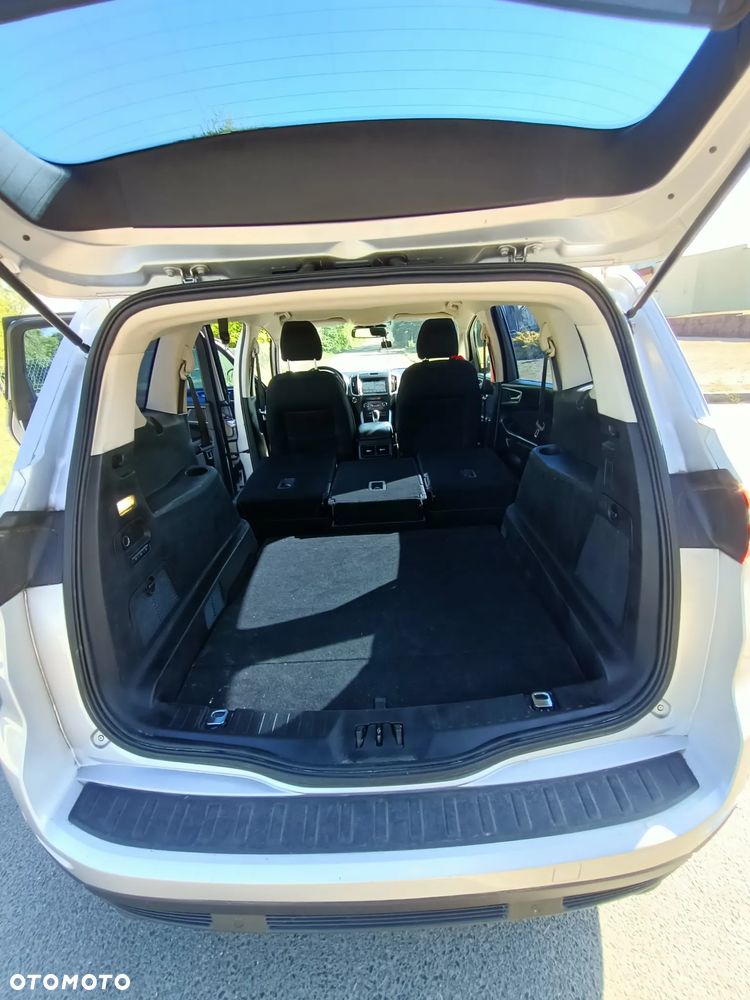 Ford S-Max 2.0 TDCi Titanium PowerShift - 25