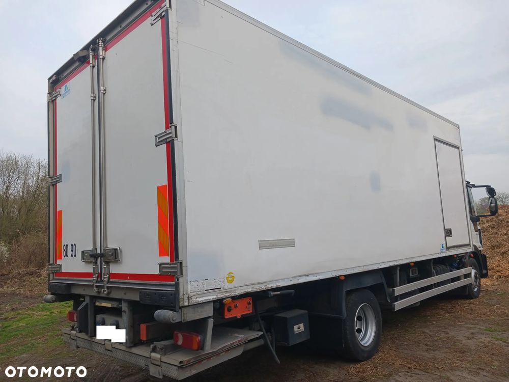 Iveco EUROCARGO 140E19 E6 2016r Izoterma Chłodnia Mroźnia agregat 230V Winda Carrier SUPRA 850 - 19