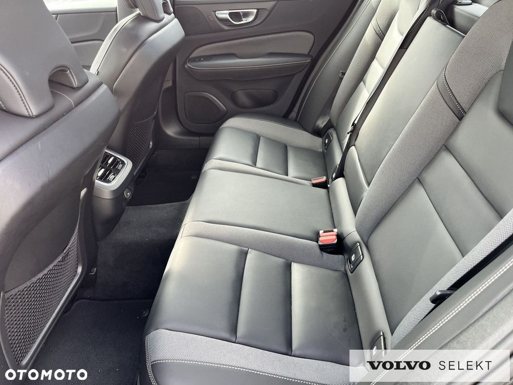 Volvo S60 - 31