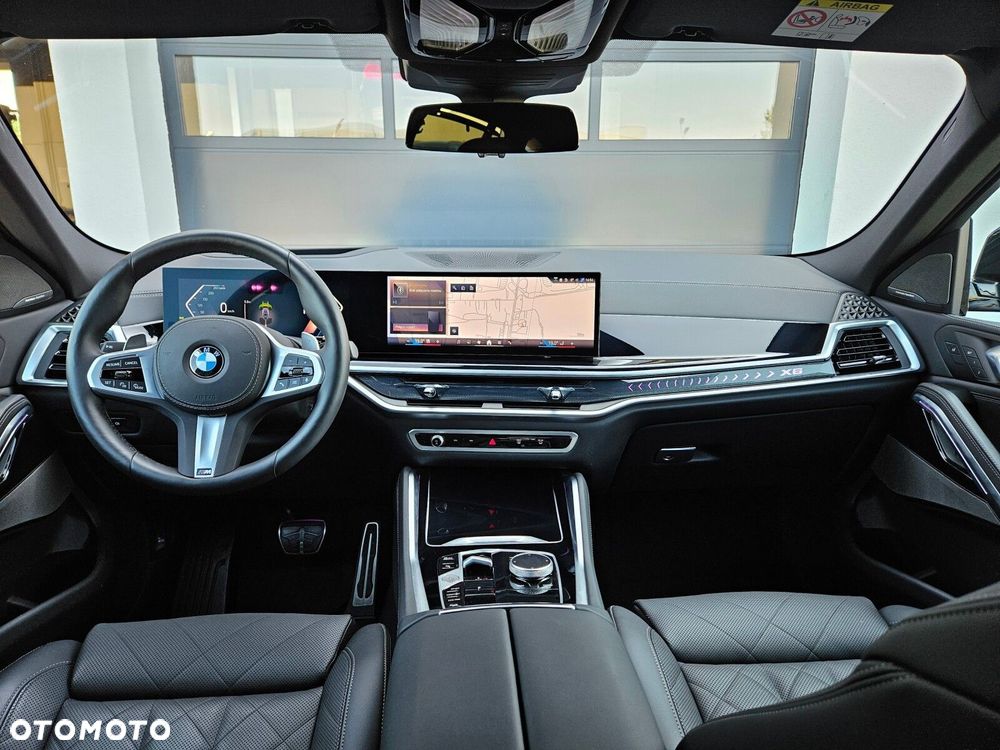 BMW X6 xDrive40d mHEV - 26