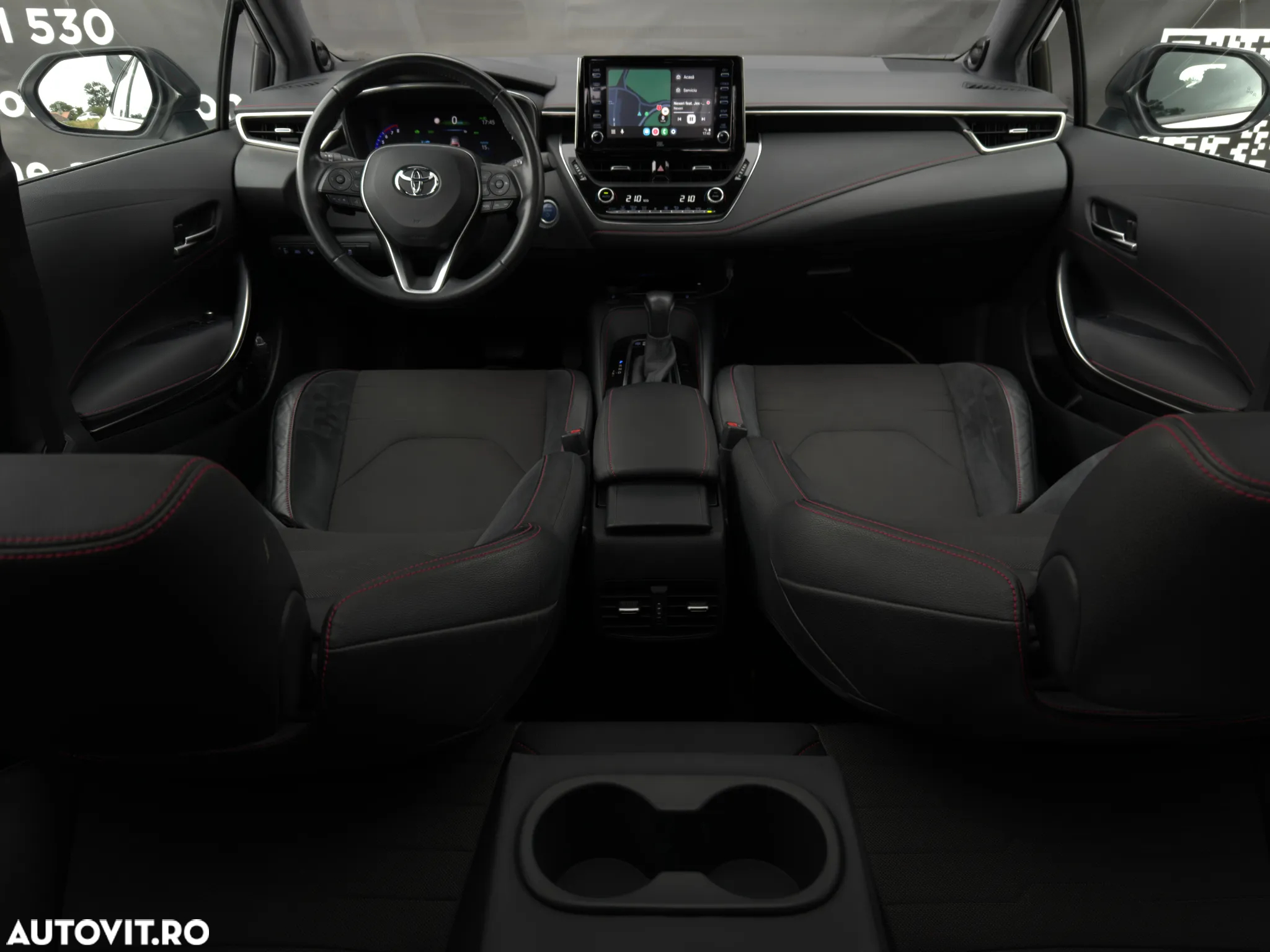 Toyota Corolla 2.0 HSD Exclusive Plus Bi-tone - 18