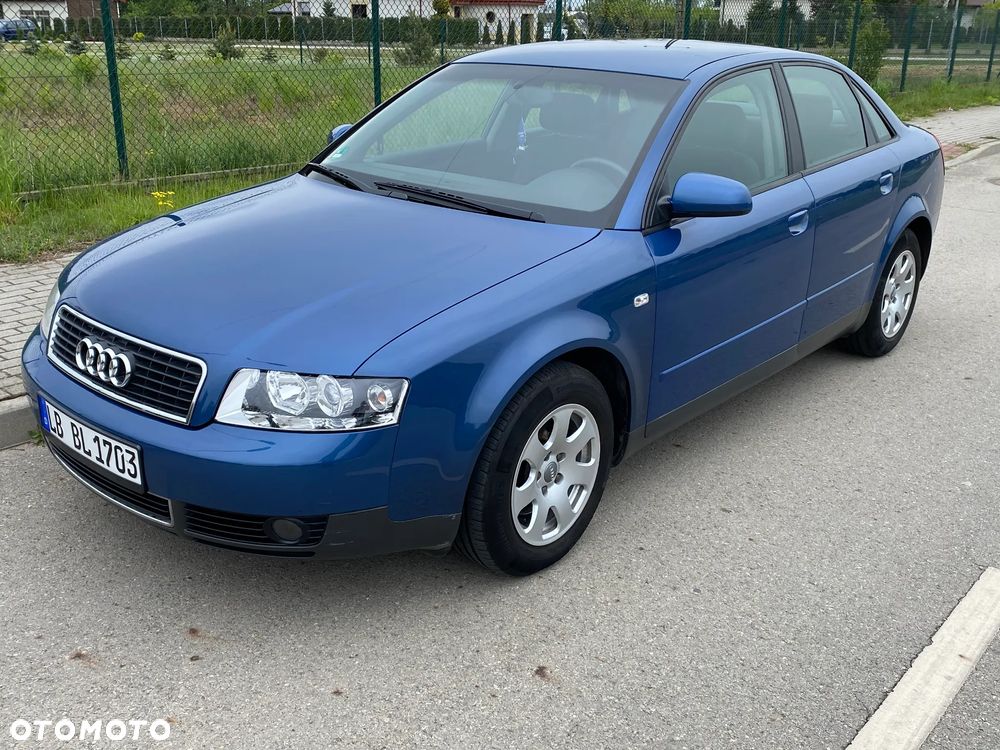 Audi A4 Limousine 2 - 12