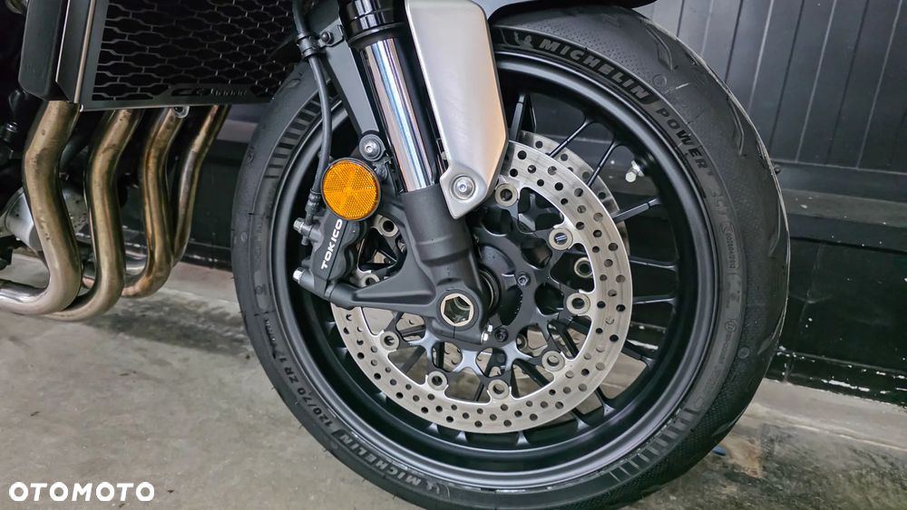 Honda CB - 20