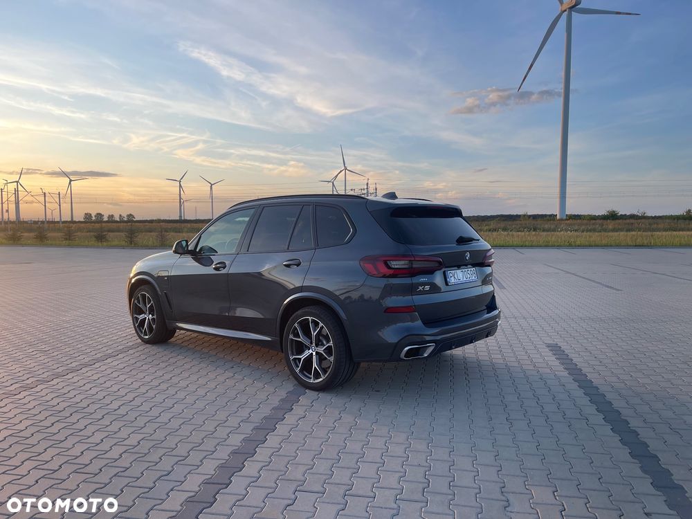 BMW X5 xDrive45e - 4