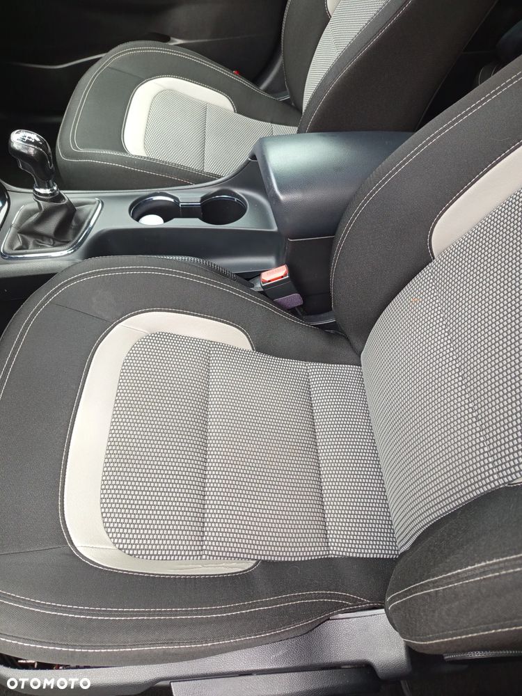 Kia Ceed 1.6 GDI L - 15