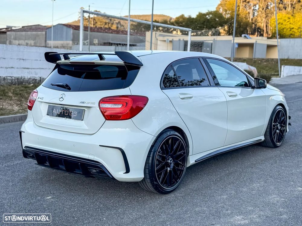 Mercedes-Benz A 45 AMG 4-Matic - 10