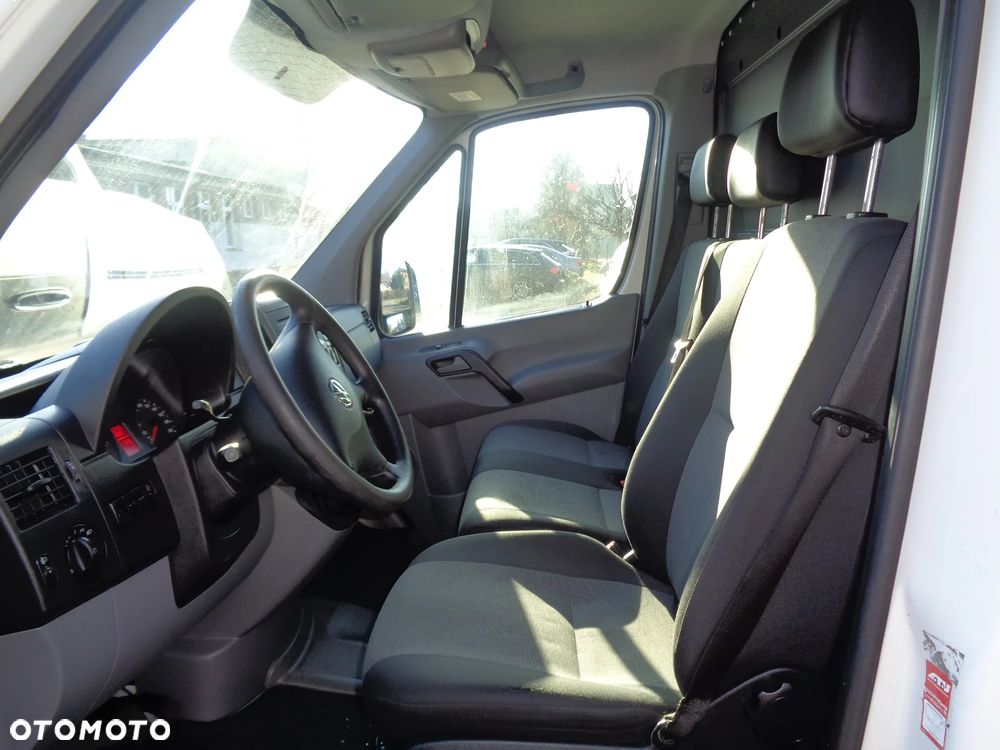 Volkswagen Crafter - 9