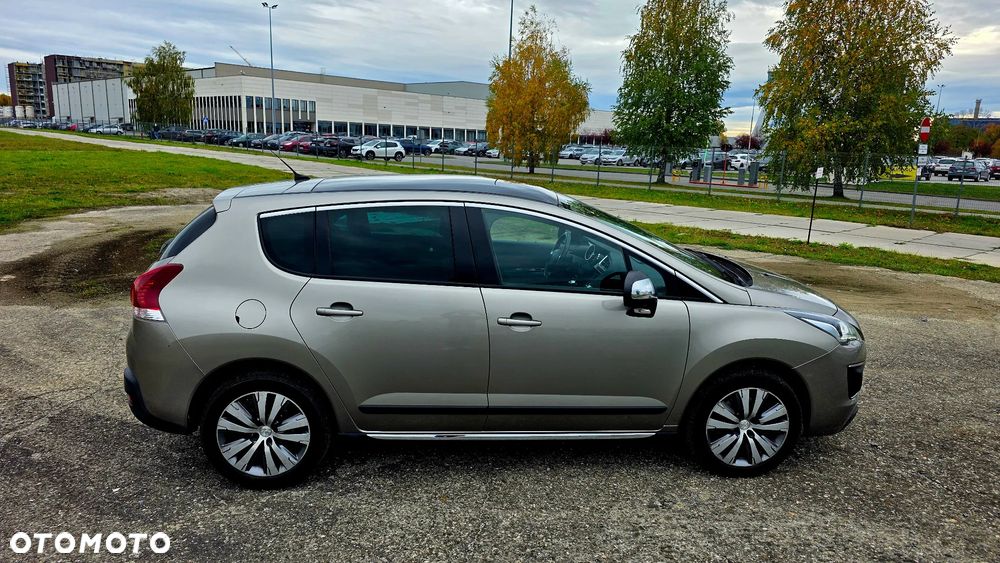 Peugeot 3008 2.0 HDi Allure - 6