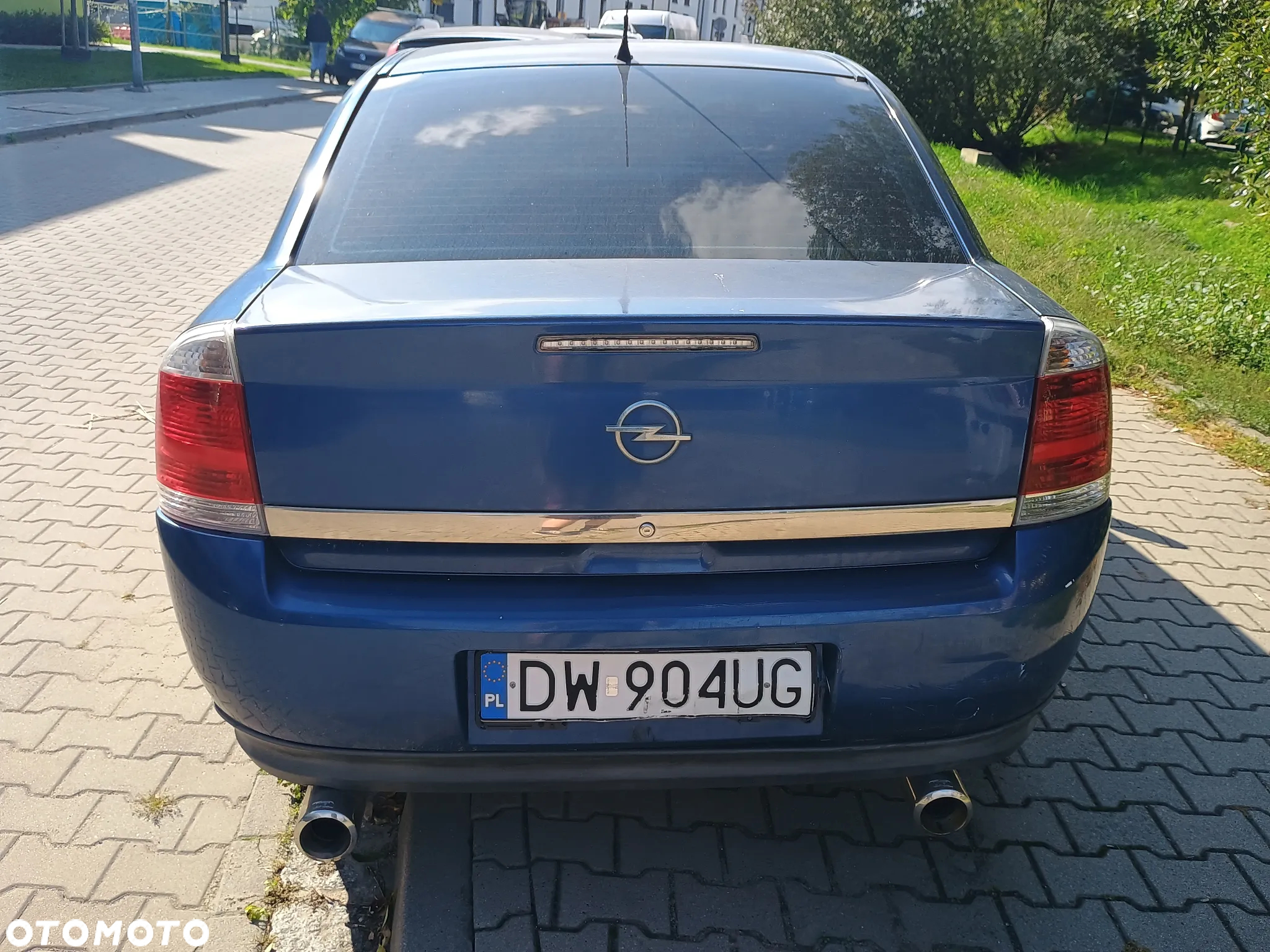 Opel Vectra 1.8 - 10