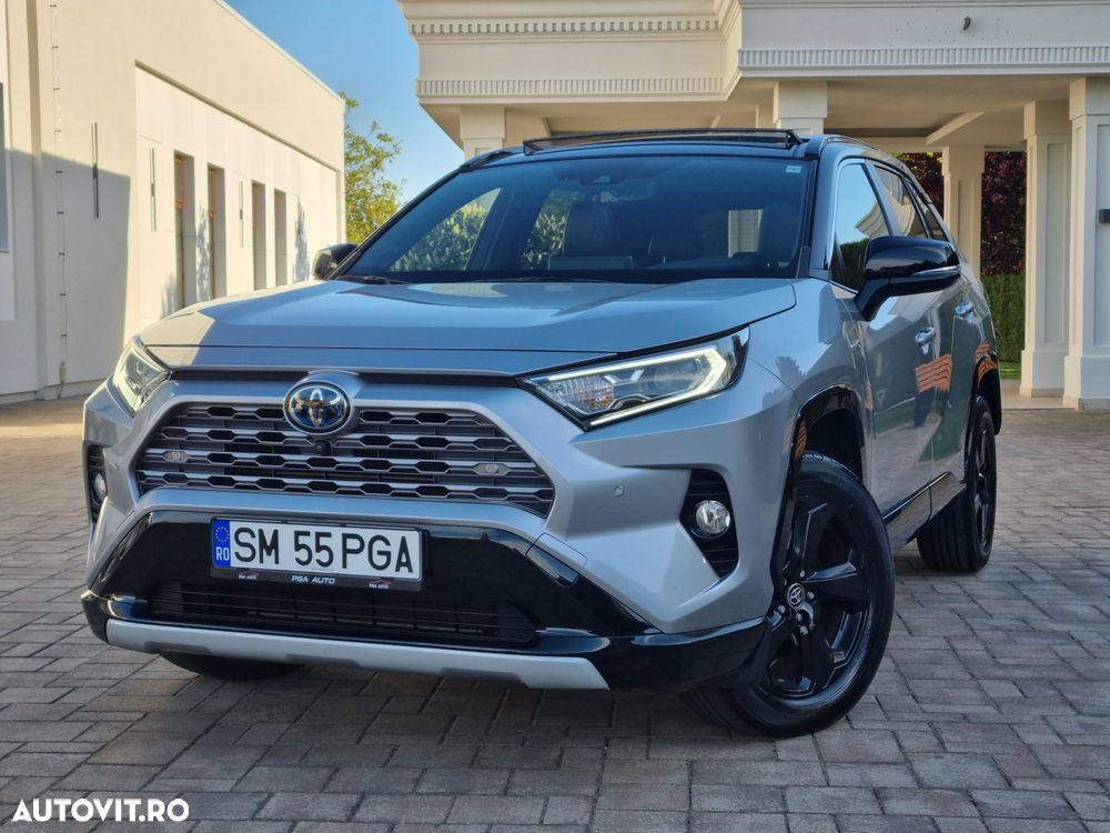 TOYOTA RAV4 2021