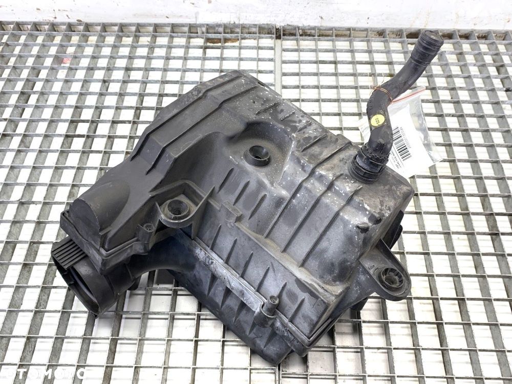 OBUDOWA FILTRA POWIETRZA  SEAT LEON (5F1) 2012 - 2022 2.0 TDI 110 kW [150 KM] olej napędowy 2012 - - 2