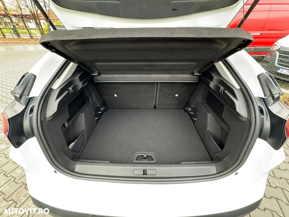 Citroën C4 BlueHDi 110 Stop&Start FEEL PACK - 17