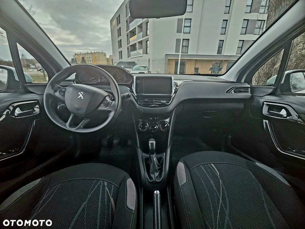 Peugeot 208 HDi 68 Like - 14