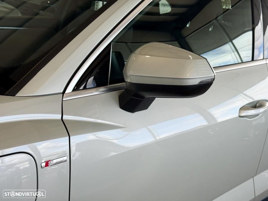 Audi Q3 Sportback 45 TFSIe S tronic - 8