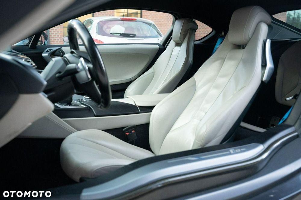 BMW i8 Standard - 14