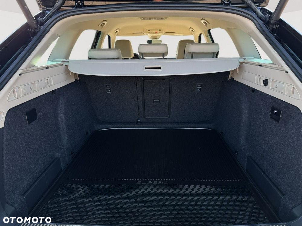 Skoda Superb 2.0 TSI 4x4 L&K DSG - 30