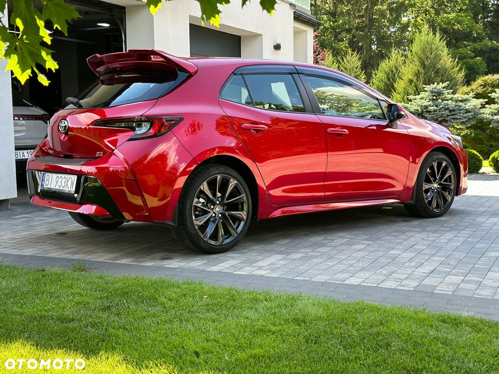 Toyota Corolla - 1